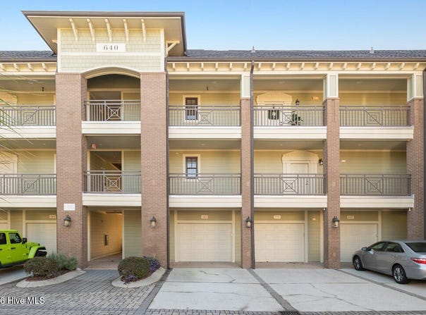 640 Village Park Drive, Wilmington, NC 28405