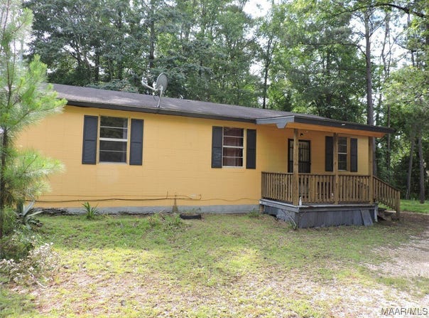 243 Greer Circle, Georgiana, AL 36033