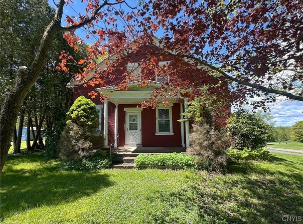 1401 Utica Street, Whitestown, NY 13424