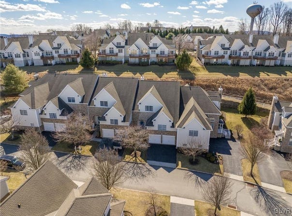 600 Quaker Ridge Terrace, Williams Twp, PA 18042
