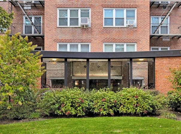 92-31 57th Avenue, Queens, NY 11373