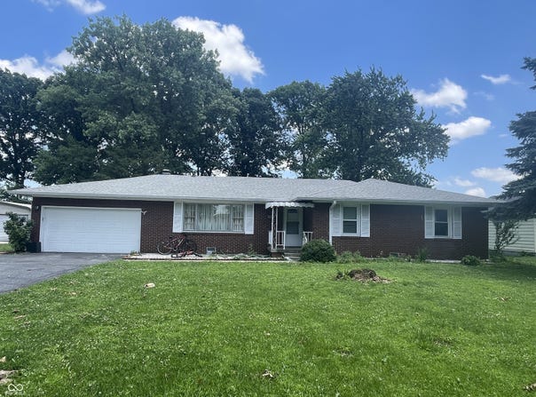 7725 S Oak Drive, Indianapolis, IN 46227