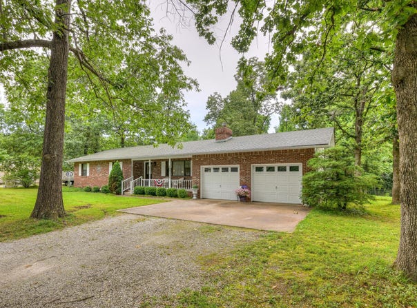 1706 Ankney Place, Neosho, MO 64850