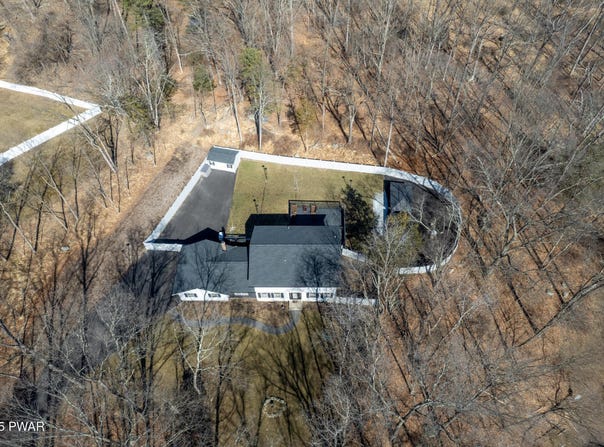 304 Airport Road, East Stroudsburg, PA 18301