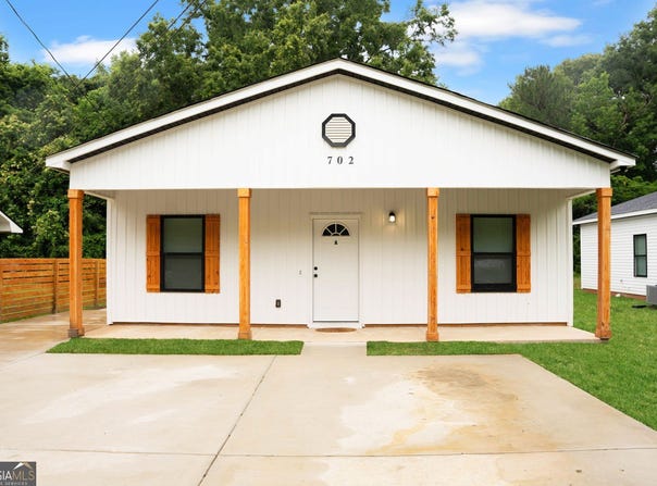 702 Carmen, Fort Valley, GA 31030