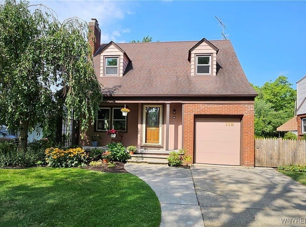 118 Allenhurst Road, Amherst, NY 14226