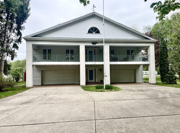 103 Lukesport Drive, Quincy, MI 49082