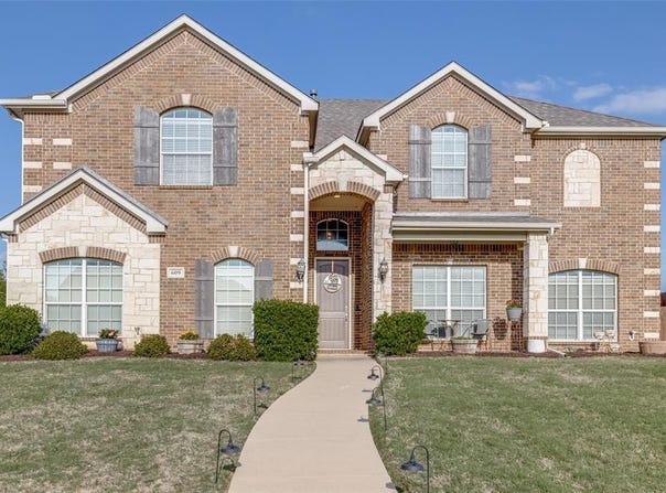 609 Sunrise Drive, Kennedale, TX 76060