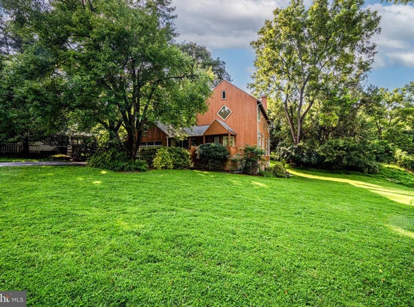 2532 N FARM ROAD, ELLICOTT CITY, MD 21042