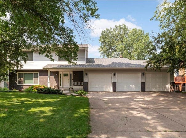 5793 Turtle Lake Road, Shoreview, MN 55126