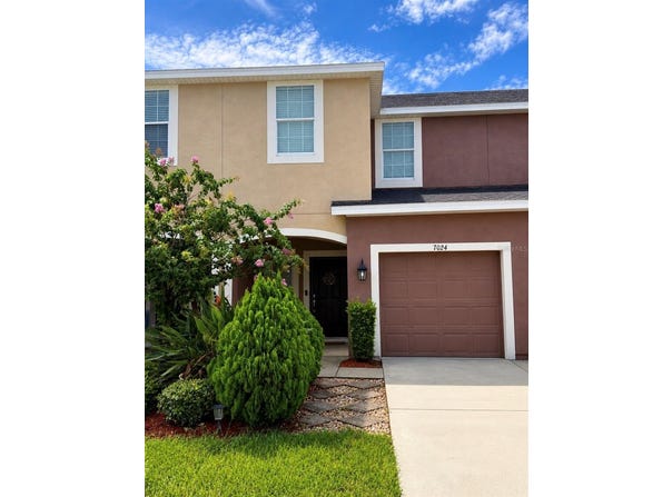 7024 WOODCHASE GLEN Drive, RIVERVIEW, FL 33578