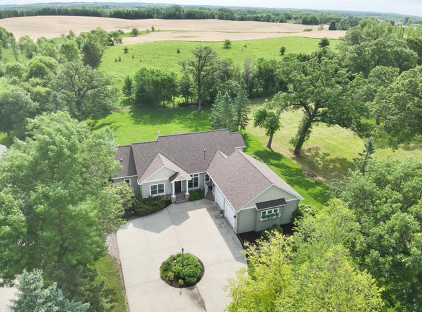 1810 Minnehuta Drive, Fergus Falls, MN 56537