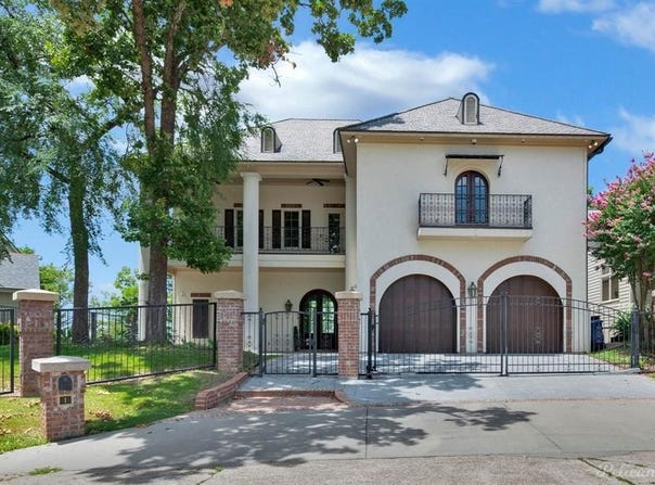 1 Lake Pointe Place, Shreveport, LA 71119