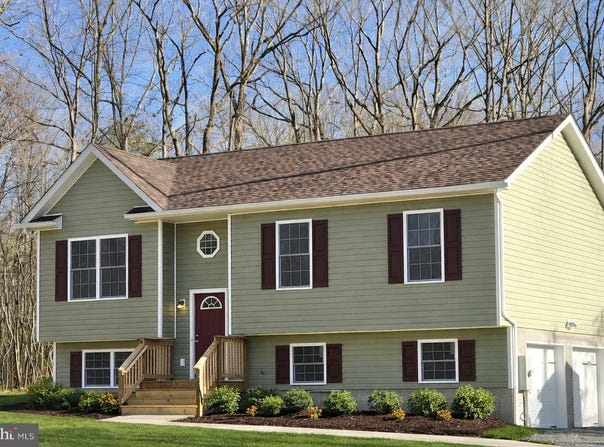 402 BLUEBIRD WAY, FRONT ROYAL, VA 22630