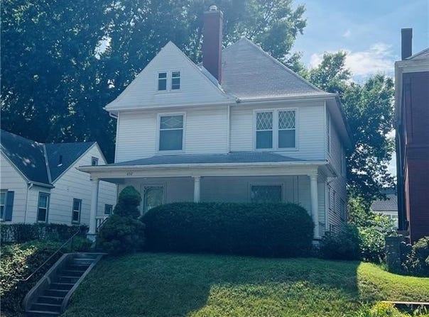 632 N 24th Street, St Joseph, MO 64506