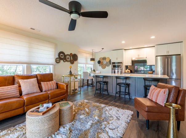 3350 Club Villas Drive SE, Southport, NC 28461
