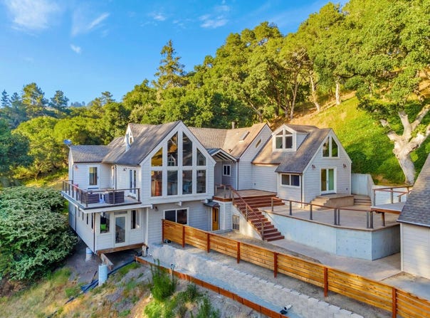 411 Hecker Pass RD, WATSONVILLE, CA 95076