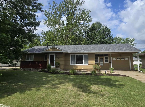 2639 Kenwood Street, Ottumwa, IA 52501