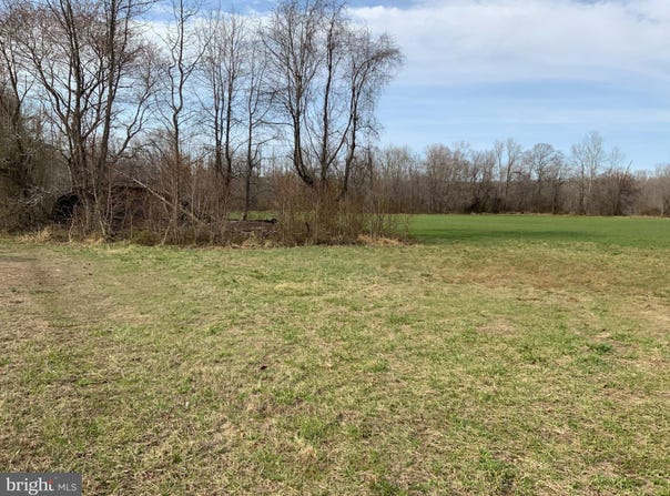 8770 BENSVILLE ROAD, WALDORF, MD 20603