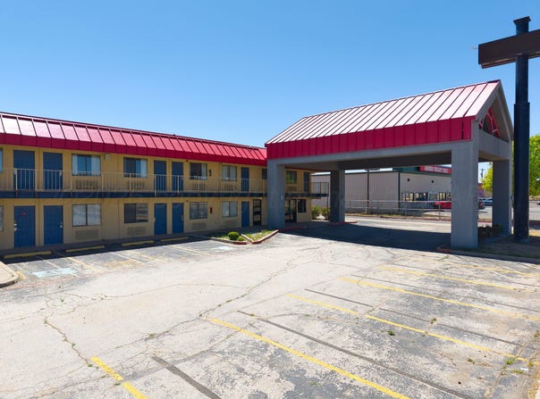 1620 E INTERSTATE 40, Amarillo, TX 79103-2117