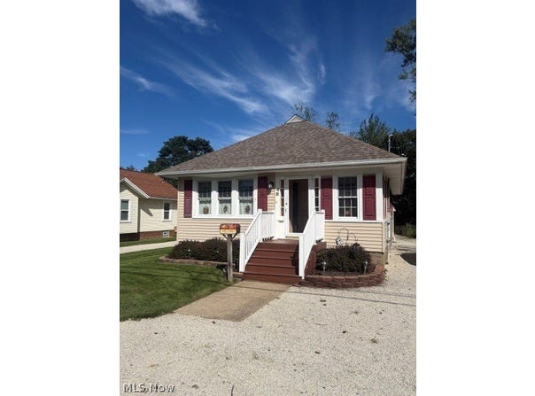 48 21st Street NW, Massillon, OH 44647