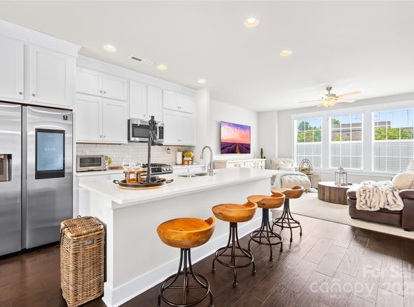 546 Amalfi Drive, Davidson, NC 28036