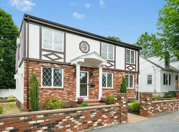 22 Bonad Road, Boston, MA 02026