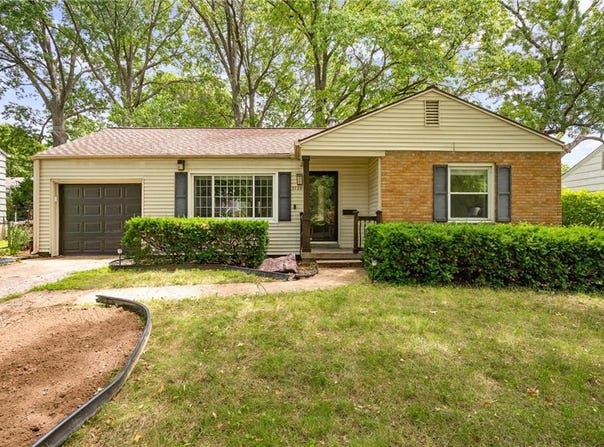 5729 Lamar Avenue, Mission, KS 66202
