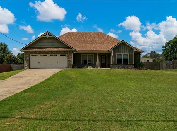 154 Owens Road, Fort Mitchell, AL 36856
