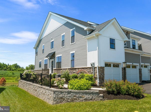 65 TAMARACK CIRCLE, EAGLEVILLE, PA 19403