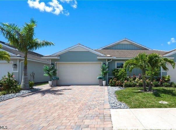 998 Enbrook Loop, Naples, FL 34114