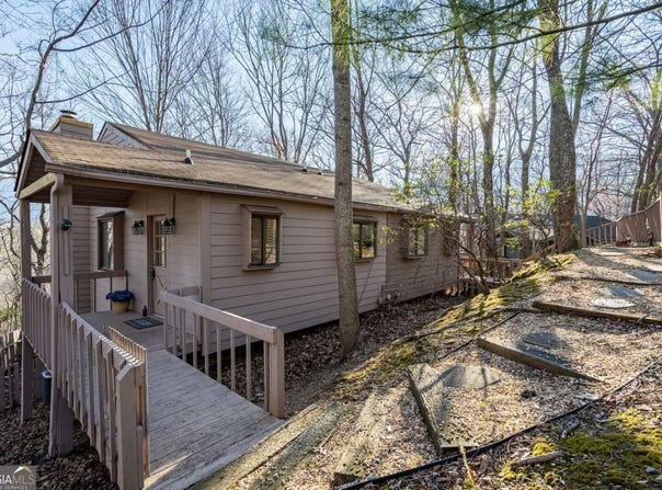 200 Villa, Jasper, GA 30143