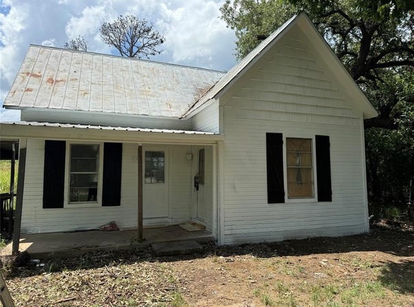 125 W Crawford Street, Mingus, TX 76463