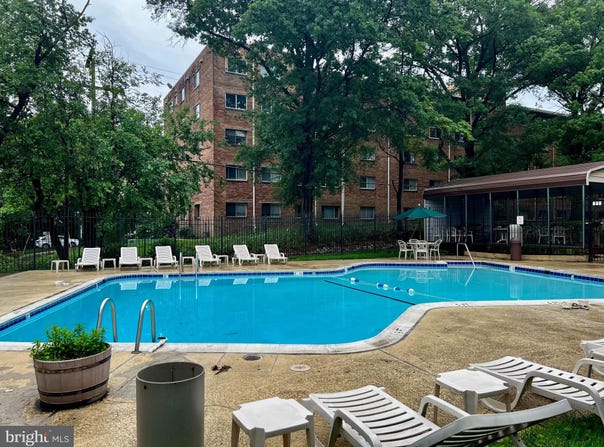 5041 7TH ROAD S, ARLINGTON, VA 22204