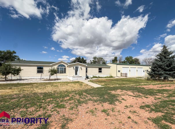 56 W Thomas Jefferson Rd -, Gillette, WY 82718