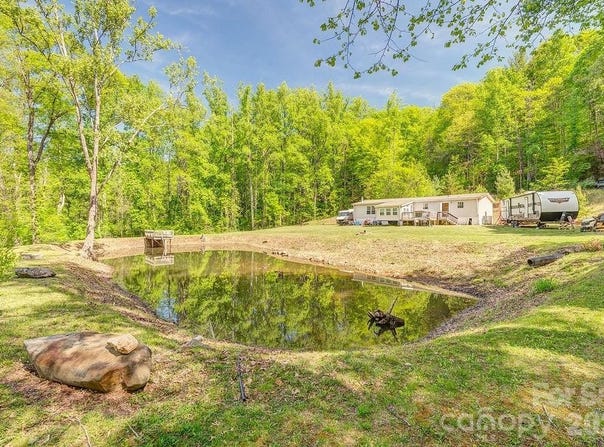 248 Blackberry Inn Road, Weaverville, NC 28787