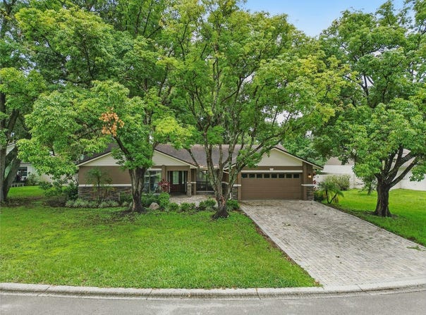 6342 BUTTERNUT DRIVE, LAKELAND, FL 33813