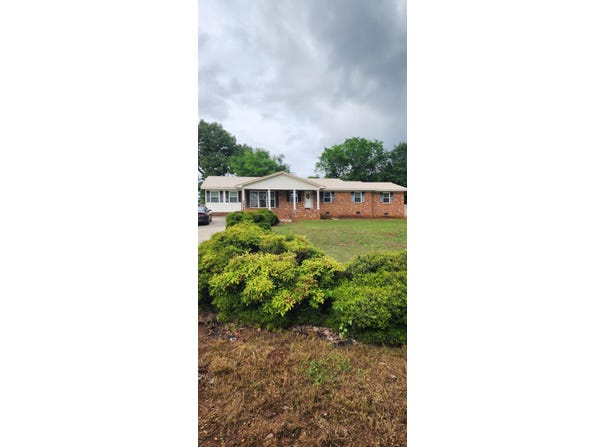37 Steien dr, Russellville, AL 35654