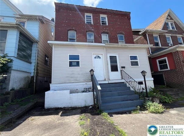 180 Muir Avenue, Luzerne, PA 18201