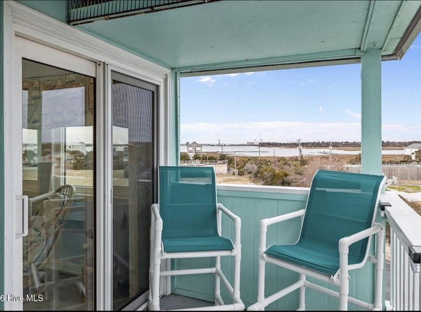 301 Commerce Way, Atlantic Beach, NC 28512