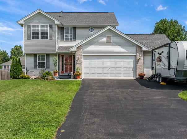 2165 Elmwood Avenue, Beloit, WI 53511