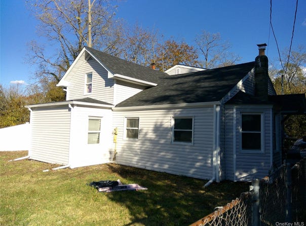145 Conklin Avenue, Patchogue, NY 11772