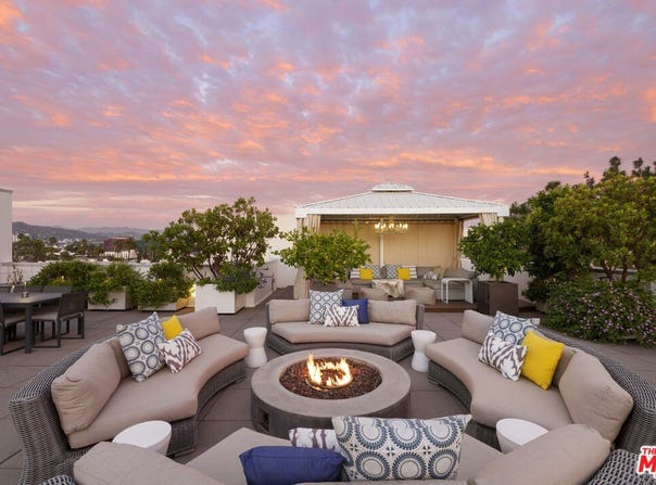 450 N Palm Dr, Beverly Hills, CA 90210