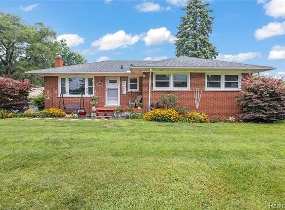 44940 Tyler Road, Van Buren, MI 48111