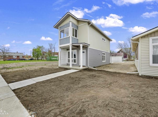 2970 Ashland, Detroit, MI 48215