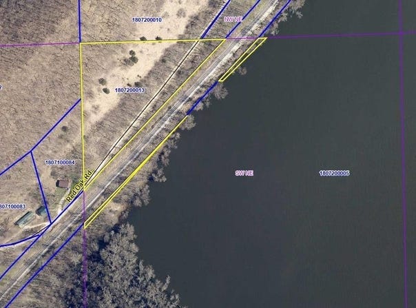 000 Red Oak Road, Harpers Ferry, IA 52146