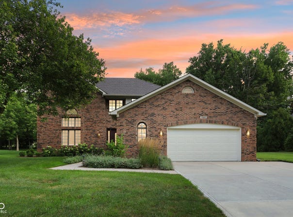 11922 Discovery Circle, Indianapolis, IN 46236