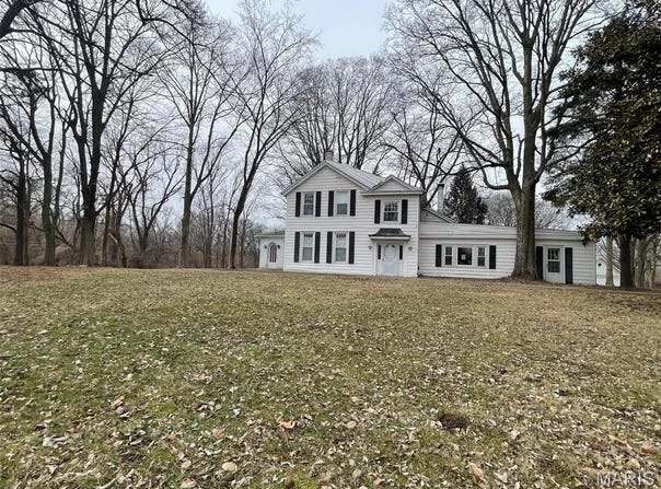 12255 Benham Road, St Louis, MO 63138