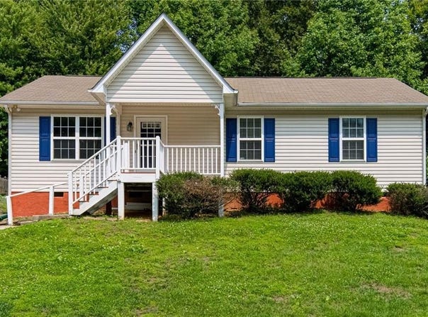 261 Williamsgate Court, Winston-Salem, NC 27107