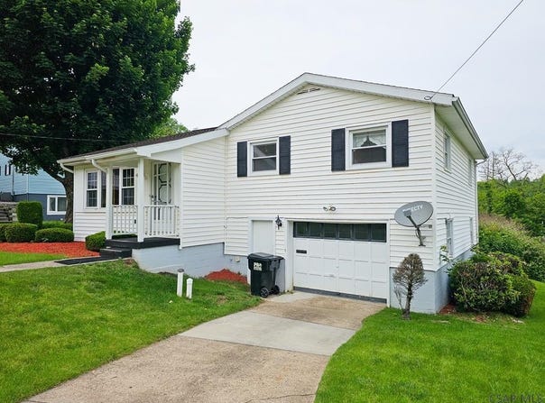 584 Edward Street, Johnstown, PA 15905
